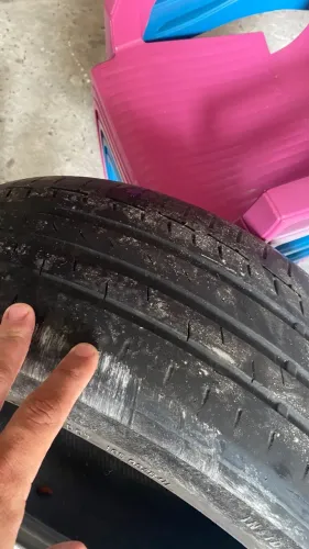 Pneu 215/45 R18