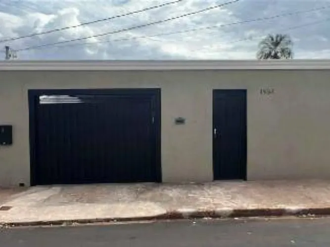 Casa 233 m² - Ipê Amarelo - Frutal - MG