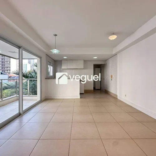 Apartamento de 115m² com 2 suítes e 2 vagas de garagem para alugar no bairro Cambuí, Campi