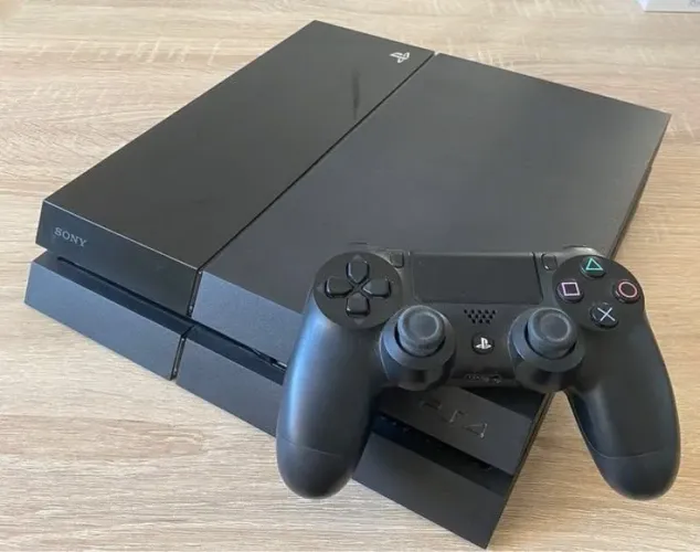 Playstation 4 todo original Com controle original tudo funcionando perfeitamente bem