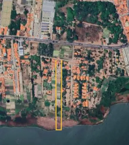 Terreno na Lagoa Redonda com 11.600m² as margens da Lagoa da Precabura