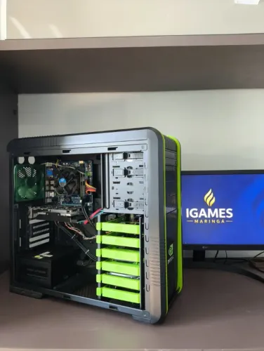 Pc i7 com Rx 560 + Monitor