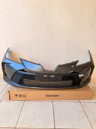 Pára-choque e grade frontal corolla 20/24 ORIGINAL TOYOTA 