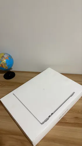 MacBook M5 Air 512/16GB