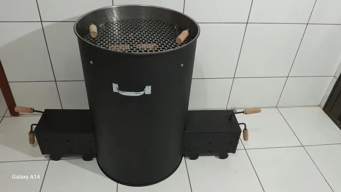 Churrasqueira porco e Costelão