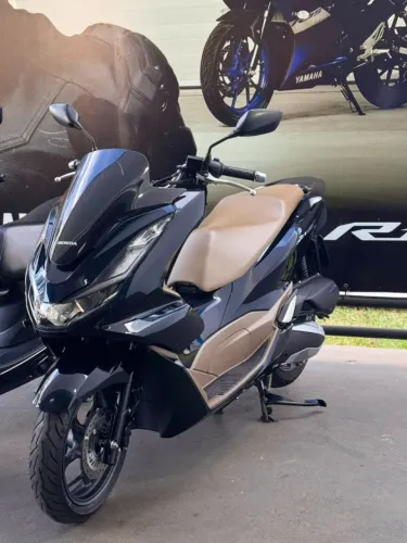 HONDA PCX SEMINOVA!