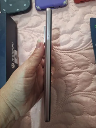 Celular Motorola Moto G42