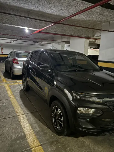 Renault Kwid Intense 1.0 Flex 12V 5P Mec. 2023