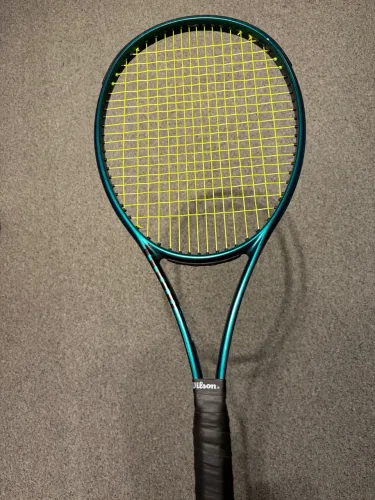 Wilson Blade 98 V9