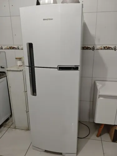 GELADEIRA BRASTEMP 375 LITROS