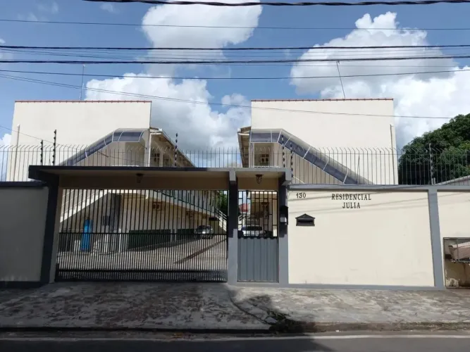 Apartamento com 1 dormitório para alugar, 45 m² por R$ 1.100,00/mês - Bosque - Rio Branco/