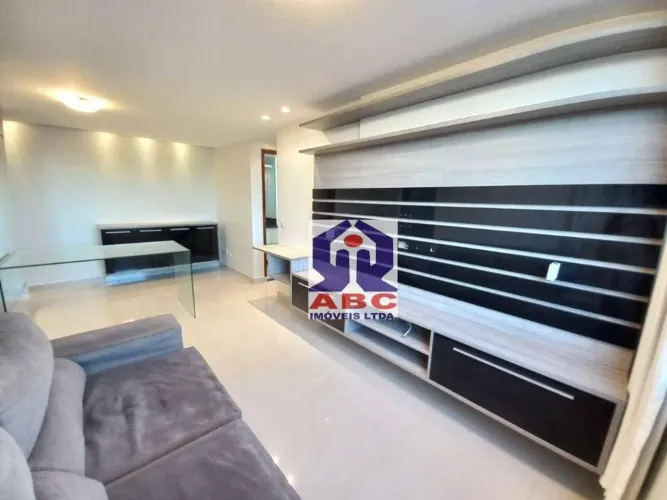 Apartamento Reformado, Semi-Mobiliado, Portaria 24 horas