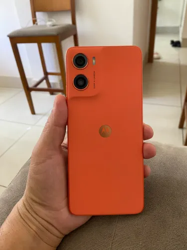 Moto G06 128 GB seminovo 