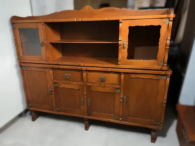 Raridade:  Cristaleira Buffet Guarda Louças / Arca Oratório - Anos 60 - Madeira Maciça