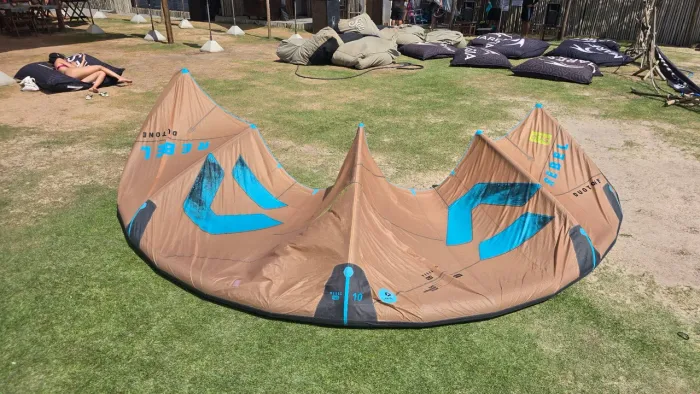 Kitesurf Duotone Rebel SLS 10M 2026
