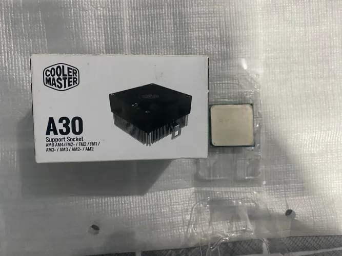 PROCESSADOR RYZEN 3 1200 + COOLER MASTER  A30
