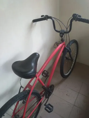Vendo Bike 18 marchas pneus novos