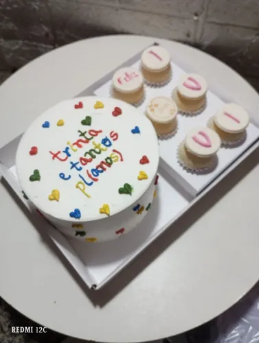 Presente Bentô Cake  75,00