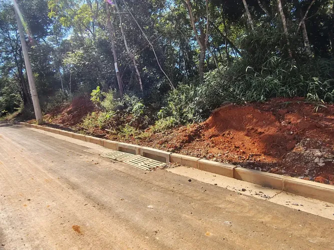 lote vila Albano aceita veículos