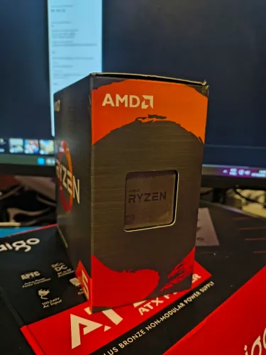 RYZEN 5 5500