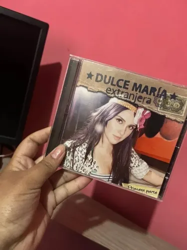 CD Dulce María - Extranjera Primera Parte