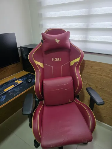 Cadeira Gamer Pichau Omega L - Vinho e Dourado