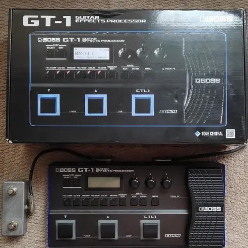 Pedaleira Multiefeitos BOSS GT-1
