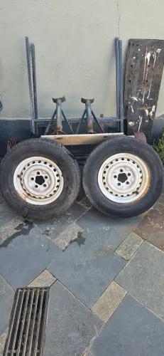Par rodas da kombi