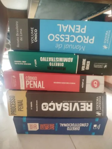 Doacao de livros de direito