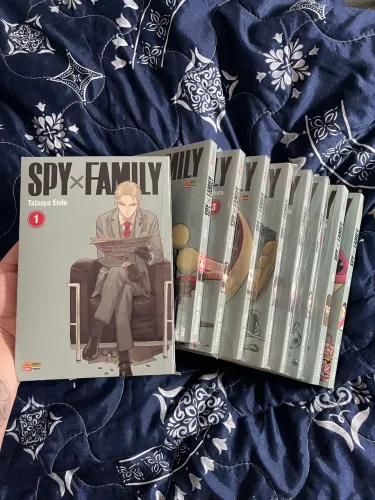 Mangá Spy x Family volume 1 ao 9 - Perfeito estado