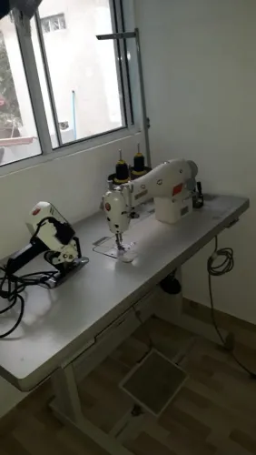Máquina de Costura Reta Industrial Singer 191D-20 - Completa
