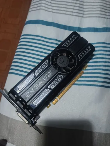 Placa de vídeo GT 1030 2gb