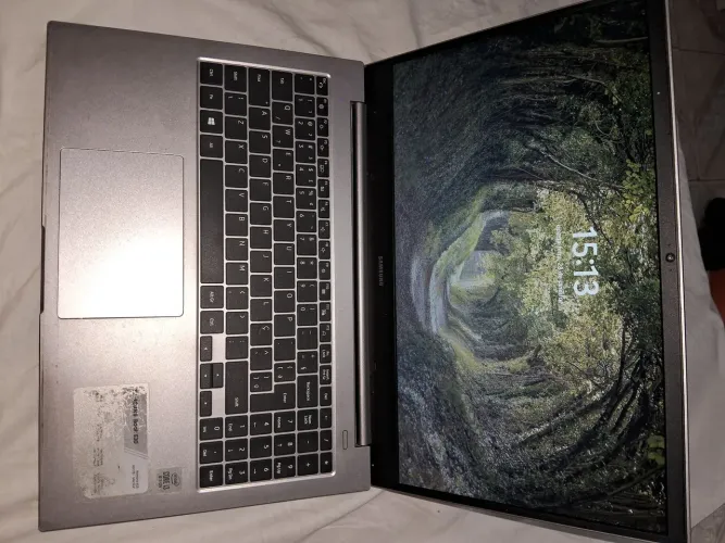 Notebook Samsung book E30