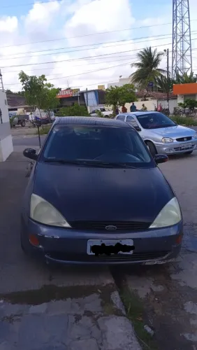 Ford Focus 1.8 16V 5P 2003