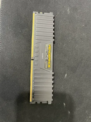 Memória ram 16GB DDR4