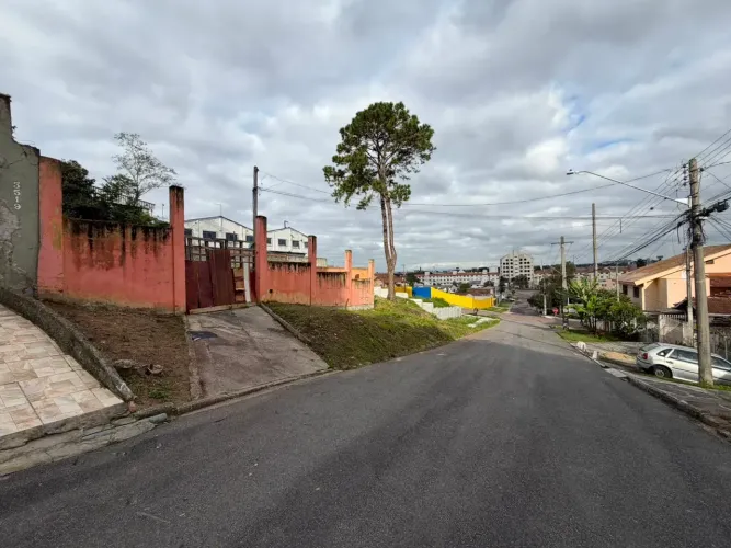 Terreno 336m² ZT-LV.A - R$ 290mil - Parolin