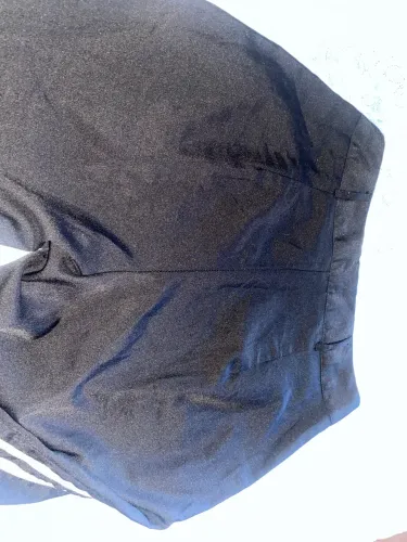 Calça preta social com listra na lateral + BRINDE.