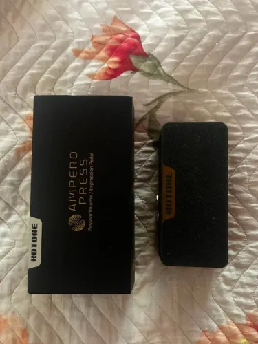 Pedal Hotone Ampero Press Volume Expressão