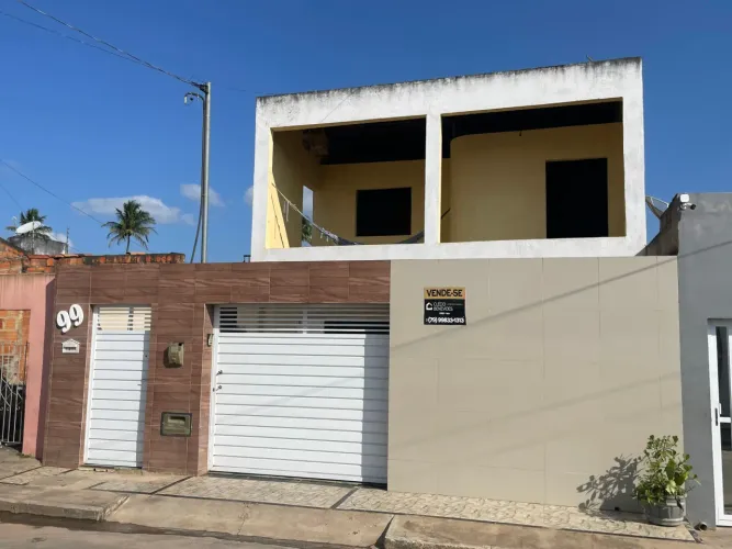 Casa à venda em rua pública, CENTRO, Lagarto, SE