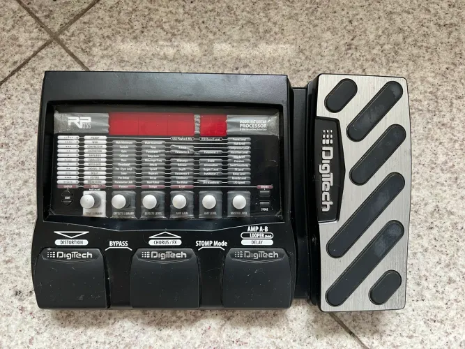 Pedaleira Digitech RP 355