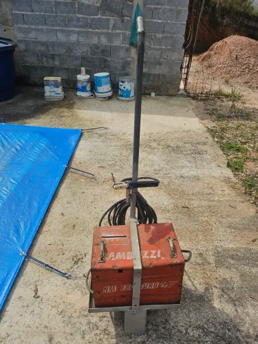 MÁQUINA DE SOLDA BAMBOZZI TURBO 250A.