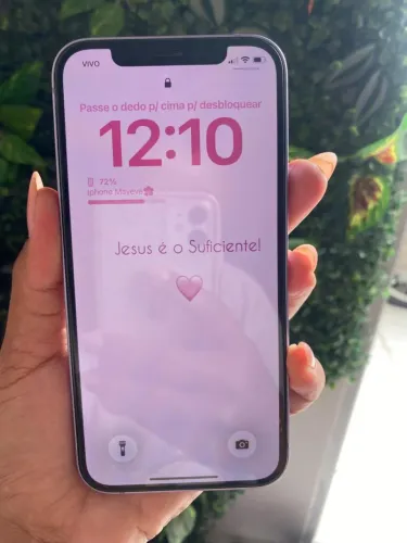 iPhone 12
