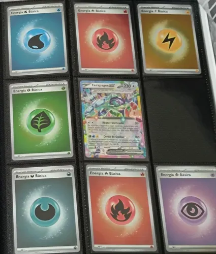 Lote de cartas Pokémon 2