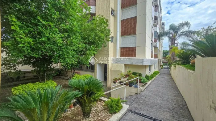 Apartamento de 2 quartos perto da UFSC - Córrego Grande