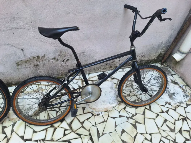 Bicicleta Caloi freestyle