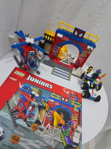 Lego junior homem aranha e doende verde antigo