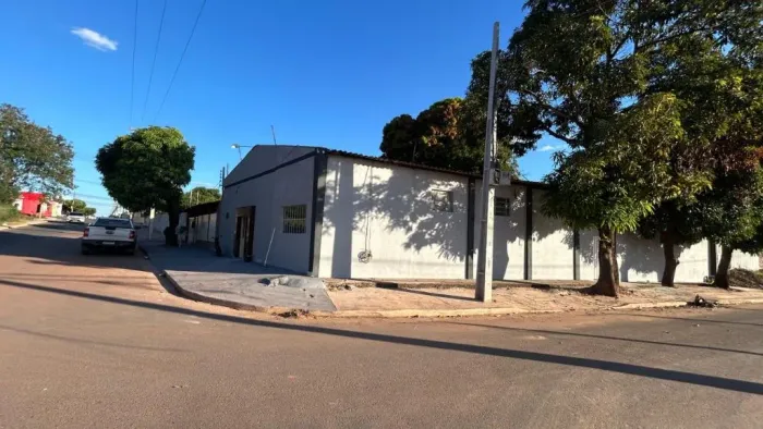 ALUGA GALPÃO BARRACÃO BAIRRO PARQUE CUIABA