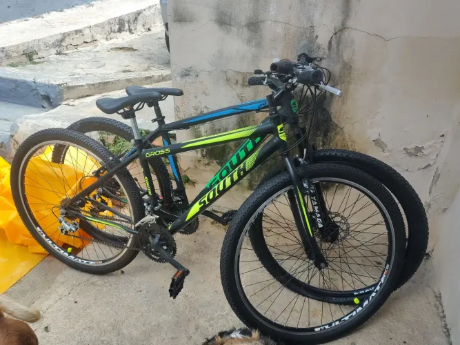 Bicicletas nunca usadas
