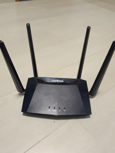 Roteador Intelbras gigabit action RG1200