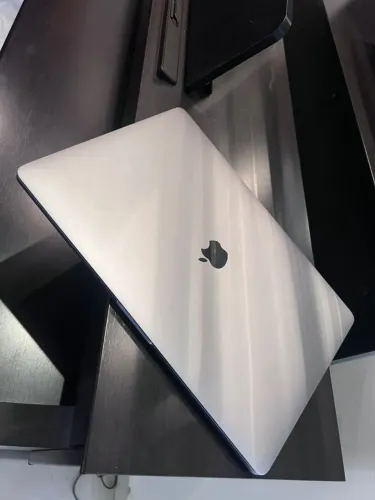 Macbook Pro Touchbar